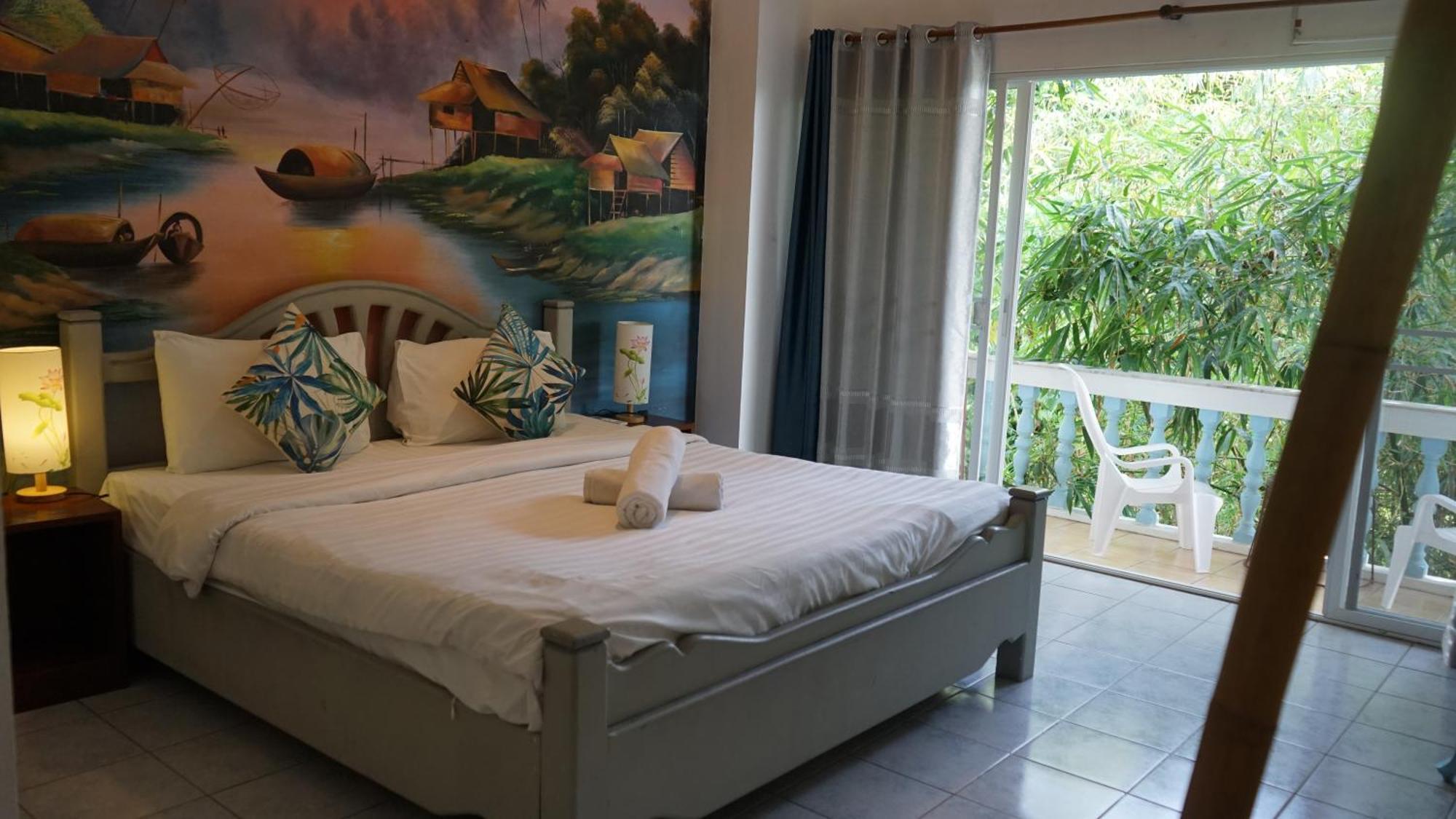 Baan Suan Villa 1 Patong Exterior photo